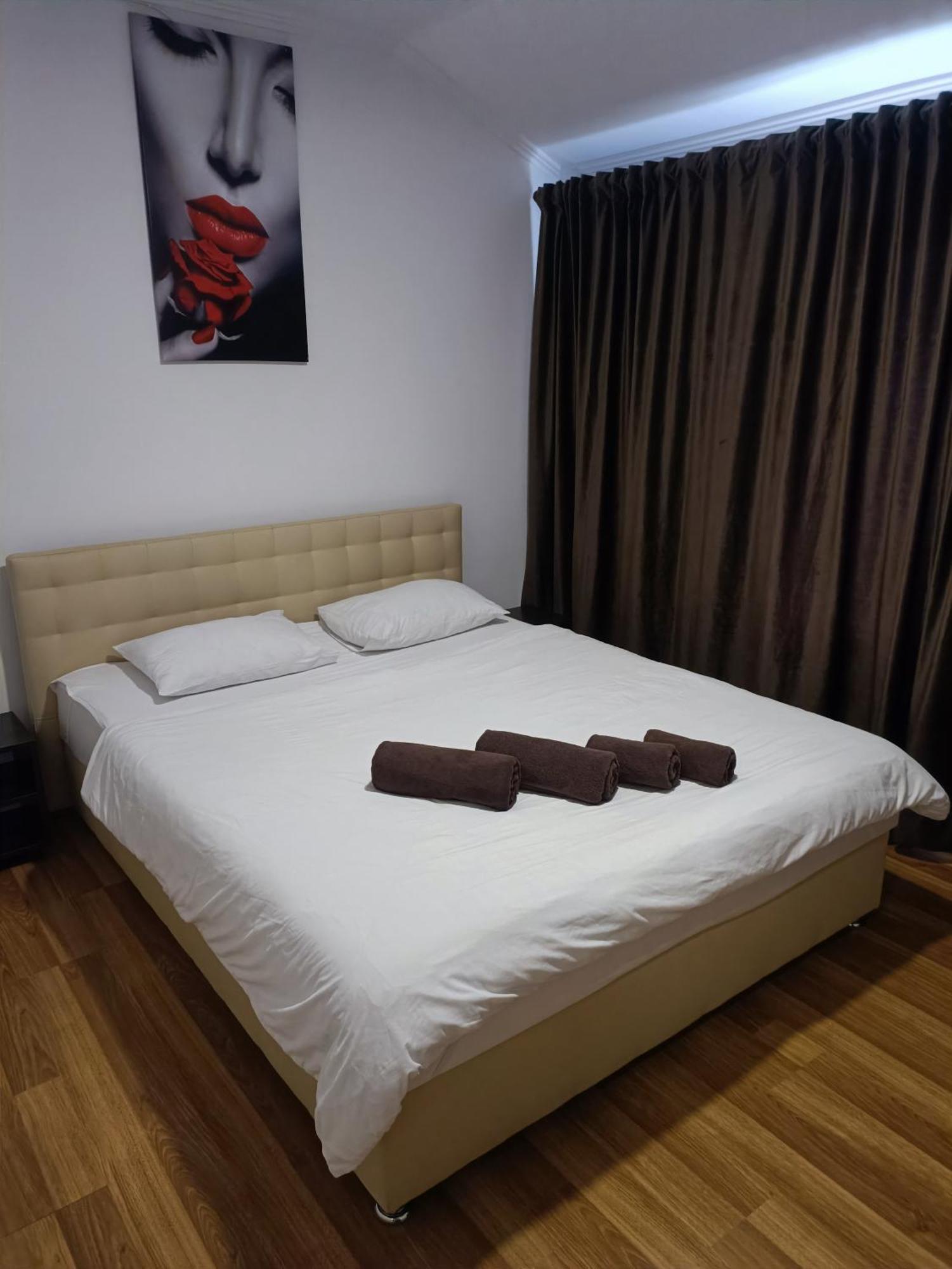 Hotel Mirage Černovice Exteriér fotografie